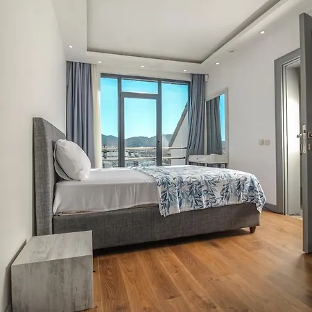 House - Yalikavak Centre, Private Poolouse Villa Bodrum